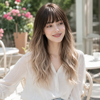 Perruque synthétique longue châtain foncé blond cendré, ondulée effet mouillé, avec frange fine, résistante à la chaleur, ligne de cheveux naturelle, sans colle, ajustable