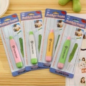 <b>Flashlight</b> Earpick Plastic <b>LED</b> Light Up Ear Cleaning Tool For Adults And Children Home Use - Product Image 5
