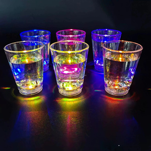 Accesorios de Bar HLC, Novedades para Fiestas, Copa de <span class=keywords><strong>Vino</strong></span> Luminosa de 60 ml, Copa de Chupito LED Intermitente Activada por Agua para Mardi Gras, Copa para Fiestas de Carnaval - Product Image 6