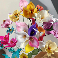 Gazon artificiel en plastique écologique 40 cm, fleurs artificielles, lys calla, résistant aux UV, ignifuge, pour usage intérieur