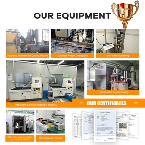 Venta Directa de Fábrica de Lámparas de Camping Multifuncionales de Tres Hojas, Lámparas de Trabajo, Atenuación Magnética, Lámparas de Emergencia para Camping - Product Image 5