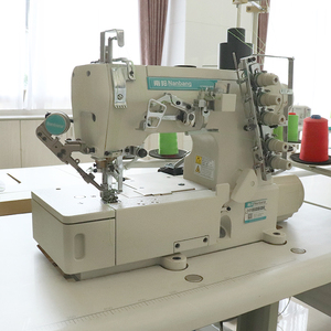 <b>Overlock</b> <b>Sewing</b> <b>Machine</b> Carpet Binding Industrial <b>Sewing</b> <b>Machine</b> Price - Product Image 3