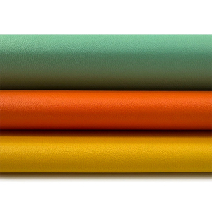 Muestra Disponible de Cuero Sintético de PVC de Lujo con Grabado Fino para Asientos de Automóviles - Product Image 2