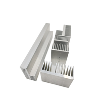 Fabricant de Shenzhen, dissipateur thermique extrudé en aluminium de série 6000, alliage 6063, sur mesure, pour CPU LED, pliage et découpe, marque FUYING