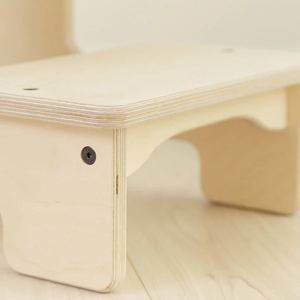 Tabouret d'appoint portable antidérapant pour tout-petits, petit marchepied compact avec coussinets de sécurité pour cuisine et salle de bain - Product Image 6