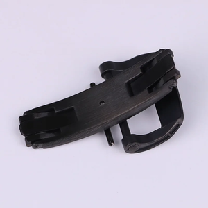 <span class=keywords><strong>Bracelet</strong></span> de <span class=keywords><strong>montre</strong></span> en cuir et <span class=keywords><strong>caoutchouc</strong></span> avec LOGO personnalisé de haute qualité <span class=keywords><strong>Boucle</strong></span> de <span class=keywords><strong>montre</strong></span> à ardillon en acier inoxydable - Product Image 4