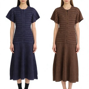 OUDINA Vendita all'Ingrosso di Fabbrica Nuovi Colori per Ramadan ed Eid Abito Lungo in Maglia a Maniche Corte Sopra il <span class=keywords><strong>Ginocchio</strong></span> per Donne - Product Image 2