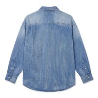Chemisier en jean surdimensionné à manches longues pour femme avec boutons perlés, marque privée, délavage clair, double poche, vente en gros - Anjie OEM ODM