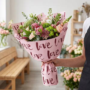 Papier d'emballage pour fleuriste, fini mat, plusieurs motifs disponibles, imperméable, pour la création de bouquets DIY - Product Image 1