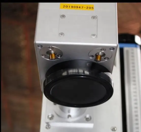 Máquina de marcado láser Co2 Galvo de escritorio 30W 60W con filtro de humo