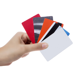 Sortie d'usine <span class=keywords><strong>TikTok</strong></span> Cartes d'examen PVC NFC Tap 215 Social RFID nfc Cartes de visite - Product Image 2