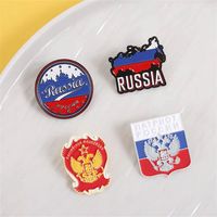 Broches en émail sur le thème des monuments religieux de Saint-Pétersbourg, Russie, design moderne, bâtiments historiques, badges de revers, bijoux, cadeaux