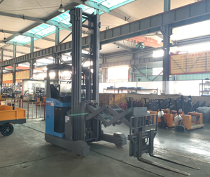 EVERLIFT truk listrik jangkauan dalam ganda Truck1500kg 2000kg gunting Forklift dengan 8m 10m pengangkatan - Product Image 6