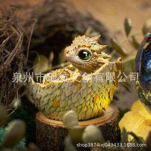 Statue de dragon bébé dans une coquille d'œuf, en résine bleu-vert, décoration pour salon, ornement - Product Image 3