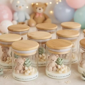 Vela Aromática <span class=keywords><strong>de</strong></span> Cera <span class=keywords><strong>de</strong></span> Soya Arovi-Teddy Bear en Vaso <span class=keywords><strong>de</strong></span> Vidrio, Decoración y Regalo Premium, Seguro para Mascotas y Niños, para Revelación <span class=keywords><strong>de</strong></span> Género y Bautizo - Product Image 1