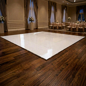 Plateforme de scène de mariage carrée blanche élégante et brillante pour usage professionnel - Product Image 1