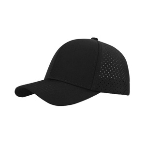 Casquette de golf 100% polyester de haute qualité bord incurvé étanche 6 panneaux taille réglable trous découpés au laser respirants pour les sports quotidiens - Product Image 1