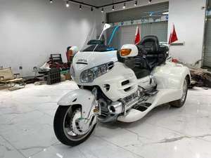 Motocicleta de Turismo de Lujo <span class=keywords><strong>Honda</strong></span> Gold Wing Trike de 1800 cc, Seis Cilindros en Línea, Refrigerada por Agua - Product Image 6