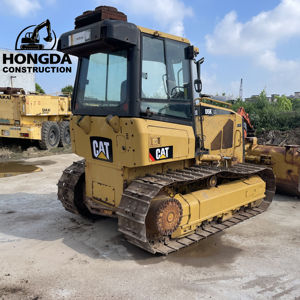 Bulldozer sur chenilles Cat D5K XL d'occasion Original Japon Bouteur Cat D5H D5 D5C D5N D5M LGP d'occasion à vendre - Product Image 1