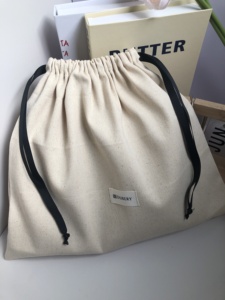 Thân thiện với môi <span class=keywords><strong>cotton</strong></span> tự nhiên Tribute satin Giày mặc túi xách túi bụi biểu tượng tùy chỉnh in Hữu Cơ Muslin dây kéo giày <span class=keywords><strong>Pouch</strong></span> - Product Image 6