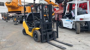 High Quality <b>Used</b> Komatsu Diesel Forklift FD30 2.5 Ton 3 Ton Single/Two/Three Stage Mast Hot Sale - Product Image 4