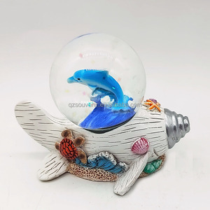 Globo de Nieve Personalizado de Fábrica con Logotipo, Recuerdo Turístico de Vida <span class=keywords><strong>Marina</strong></span>, Animal de Florida Miami, Mini Globo de <span class=keywords><strong>Agua</strong></span> de Resina de 45 mm, Tortuga, Delfín - Product Image 1