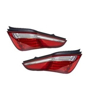 Luces Traseras LED Rojas Nuevas para <span class=keywords><strong>XJ</strong></span>/XJL/X351 2010-2015 OE C2D51413/C2D51416 12V <span class=keywords><strong>3000</strong></span> Lm - Product Image 4