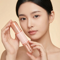 Set Kuas Makeup Teleskopik 4 in 1 Portabel, Kuas Kosmetik yang Dapat Ditarik untuk Perjalanan, Foundation, Blush, Eyeshadow, dan Bibir