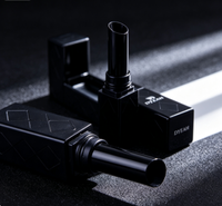 Tube de rouge à lèvres carré noir gaufré losanges, étui cosmétique vide pour rouge à lèvres, emballage de baume à lèvres de luxe avec logo personnalisé