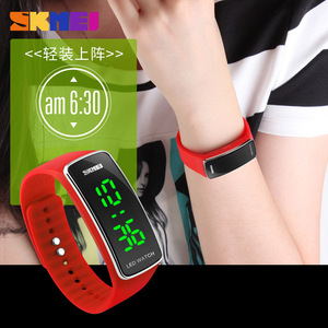 Skmei Led Watch Black Plastic Strap Digital Sports Watch Men Women Student Water Resistant Simple Fashion Bracelet Watch - Product Image 4