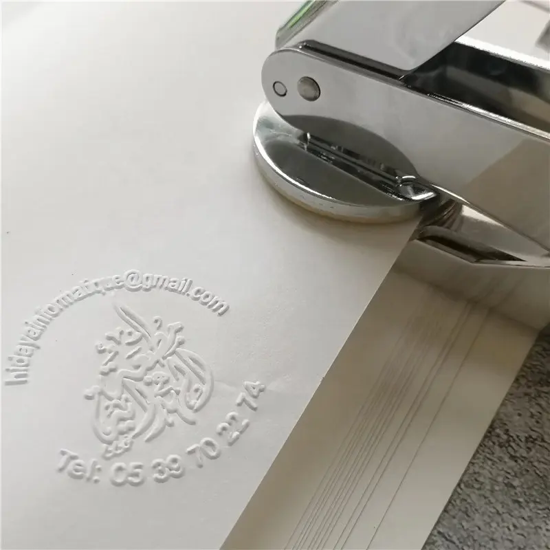 새로운 디자인 사용자 정의 그림 로고 편지 아랍어 맞춤형 Embosser 스탬프 결혼식 이름 날짜 이니셜