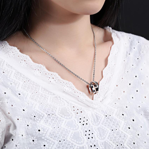 Trendy Europa In Acciaio Inox Incidere Parole AMORE Dei Monili Coppia Promessa Collana Croce <span class=keywords><strong>con</strong></span> la Parte Superiore Qualità - Product Image 3