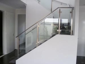 Système de <span class=keywords><strong>balustrade</strong></span> pour terrasse extérieure, <span class=keywords><strong>balustrade</strong></span> d'escalier, <span class=keywords><strong>balustrade</strong></span> de balcon extérieure, <span class=keywords><strong>balustrade</strong></span> en <span class=keywords><strong>verre</strong></span> sans cadre, <span class=keywords><strong>balustrade</strong></span> intérieure extérieure - Product Image 4