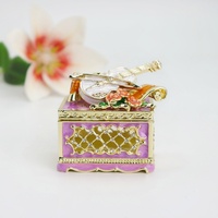 SHINNYGIFTS Boîte de rangement pour bijoux rectangulaire émaillée, fermeture magnétique, mini cadeaux de mariage, décorations de fête