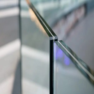 Verre feuilleté trempé transparent 8+1,52+8 mm pour clôture de balcon extérieur, panneaux de garde-corps en verre de sécurité certifiés SGCC AS/NZS 2208 - Product Image 5