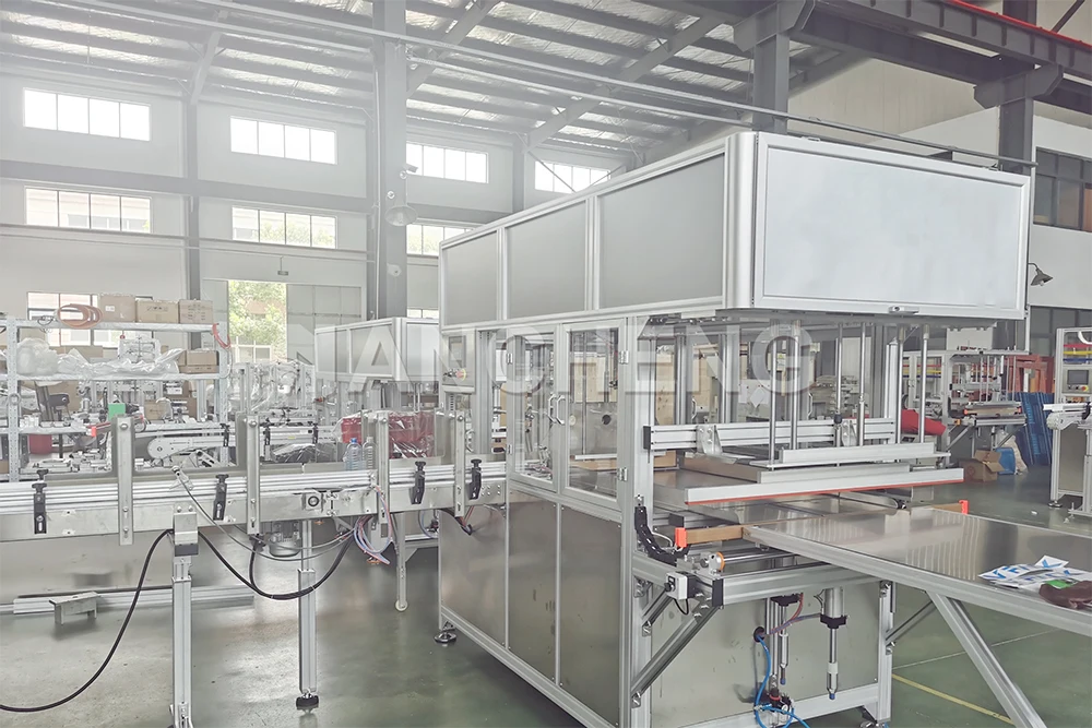 Automatic PE PP PET Plastic empty bottle Bag bagger / bagging / packing / packer machine