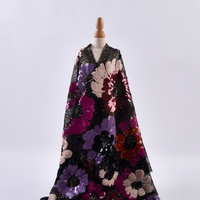 Tissu en dentelle brodé OEM/ODM personnalisé, respirant, tissé, à motifs floraux, coloré, avec paillettes, en polyester et élasthanne, pour robes de mariée/spéciales pour filles