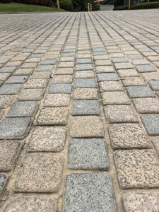 Nhà máy trực tiếp kết hợp màu sắc đá Granite giảm <span class=keywords><strong>Cobble</strong></span> đá cho công viên và đường lái xe trang trí - Product Image 4