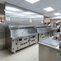 Station de barbecue extérieure sans fumée de qualité commerciale avancée avec chariot de purification mobile pour les festivals culinaires à fort trafic