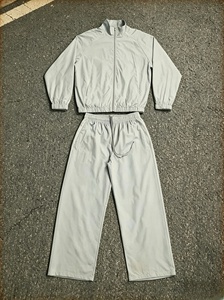 Ensemble de survêtement unisexe sportif et décontracté, couleur unie, coupe longue, col montant, fermeture éclair, respirant, coupe régulière, printemps - Product Image 3