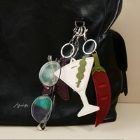 Porte-lunettes en forme d'étoile, support mignon en cuir PU, breloque pour sac, cadeau quotidien, clip pour lunettes, accessoires pour sacs à main et sacs à dos