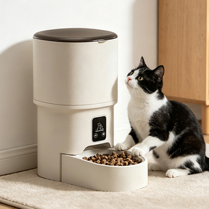 Distributeurs automatiques de nourriture pour animaux de compagnie avec caméra, distributeur automatique de nourriture pour animaux de compagnie avec Wifi, prise en charge de la commande à distance mobile - Product Image 1