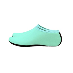 2025 Chaussettes <span class=keywords><strong>de</strong></span> plongée et chaussettes courtes les plus vendues, <span class=keywords><strong>chaussures</strong></span> <span class=keywords><strong>de</strong></span> <span class=keywords><strong>wading</strong></span> <span class=keywords><strong>de</strong></span> haute qualité en gros - Product Image 2