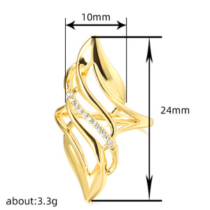 Anello Dorato Curvo Traforato per Donne, Gioiello da Dito alla Moda in Stile Europeo e Americano - Product Image 5