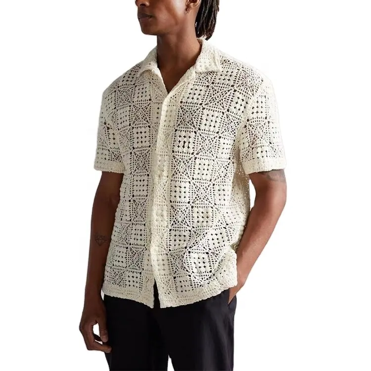 Vêtements d'été pour hommes Texture décontractée Crotchet Button up Lace Shirt Customized Mens Stylish Short Sleeves Crochet Hot Shirts for Men
