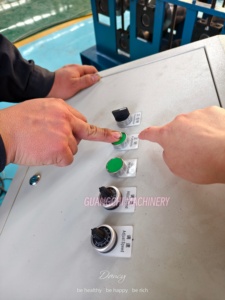Automatic <strong>Aluminum</strong> Round Pipe 60mm Diameter <strong>Press</strong> to Square Bending Machine with Bearing - Product Image 4