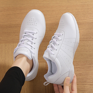 Chaussures de danse de cheerleading blanches directes d'usine, chaussures de compétition pour enfants, étudiants, entraînement d'aérobic, examen, compétition - Product Image 4
