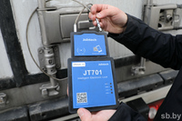 Verrouillage électronique GNSS 4G à déverrouillage à distance autorisé pour le suivi des marchandises douanières Jointech