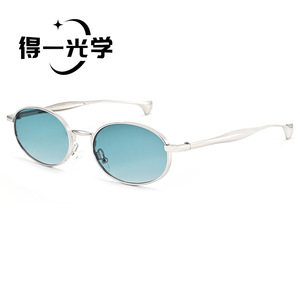 Gafas de sol ovaladas retro de metal para mujer, montura negra, lentes de PC, protección UV400, estilo para exteriores - Product Image 5