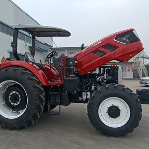 Tractor de Ruedas 4x4 para Agricultura, 150HP, Compacto, con Retroexcavadora Delantera, Transmisión por Engranajes, Caja de Cambios Multifuncional - Product Image 4